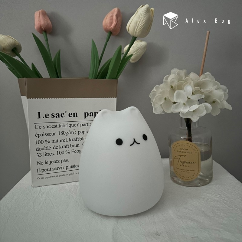 LAMPARA SILICONA CAT CAMBIO COLOR RGB LAMPARA SILICONA CAT CAMBIO COLOR RGB