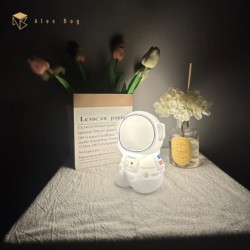 LAMPARA SILICONA ASTRONAUTA CAMBIO COLOR RGB LAMPARA SILICONA ASTRONAUTA CAMBIO COLOR RGB