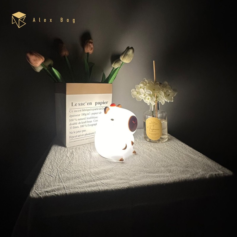 LAMPARA SILICONA CAPYBARA CAMBIO COLOR RGB LAMPARA SILICONA CAPYBARA CAMBIO COLOR RGB