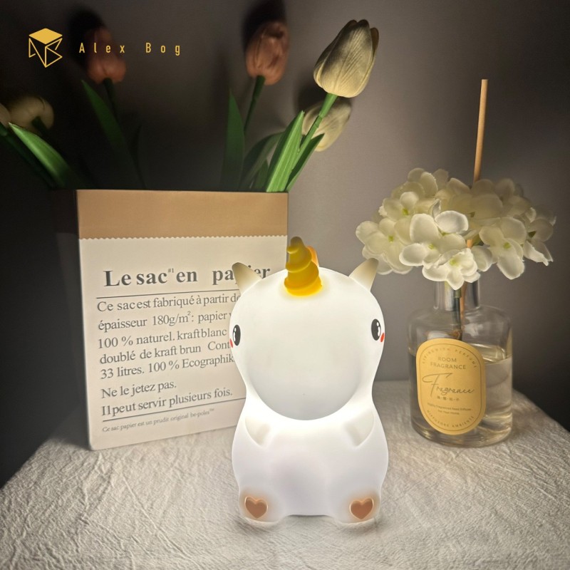 LAMPARA SILICONA UNICORN CAMBIO COLOR RGB LAMPARA SILICONA UNICORN CAMBIO COLOR RGB