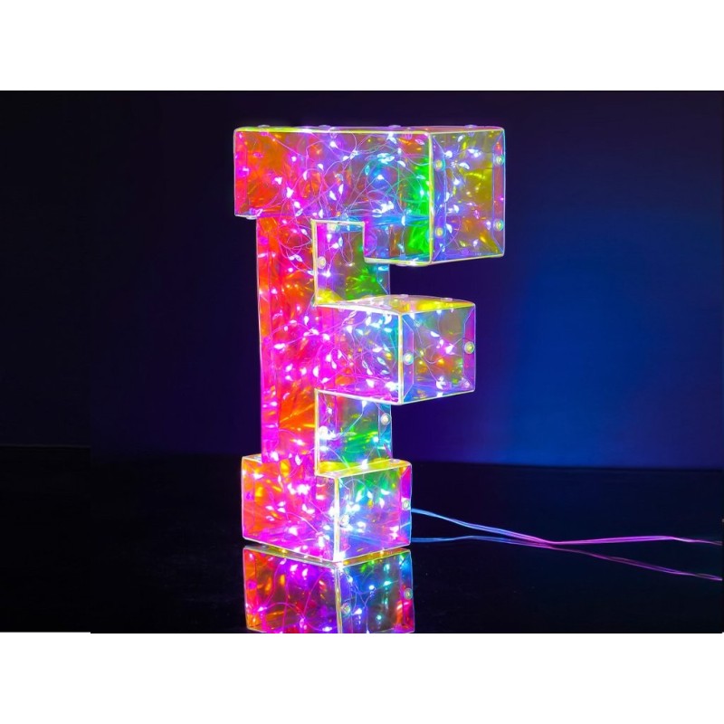 Luz LED en forma de F Luz LED en forma de F